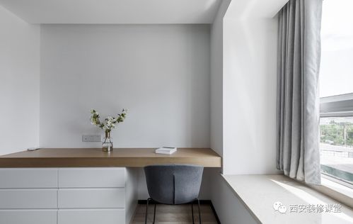 95㎡两室灰色系现代,电视墙与餐厅壁龛延伸