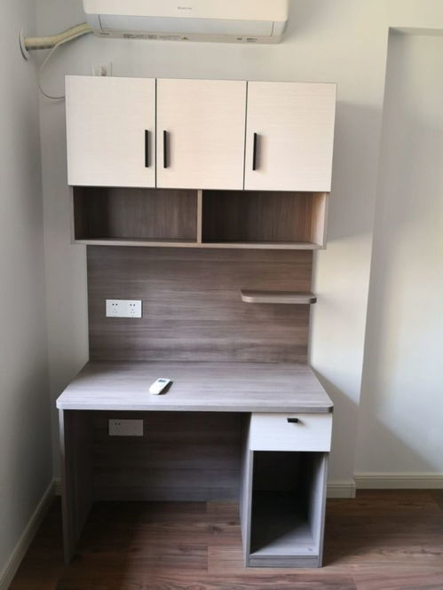 看她家新房,终于添置家具,全屋定制的柜子颜值很高,看着都羡慕