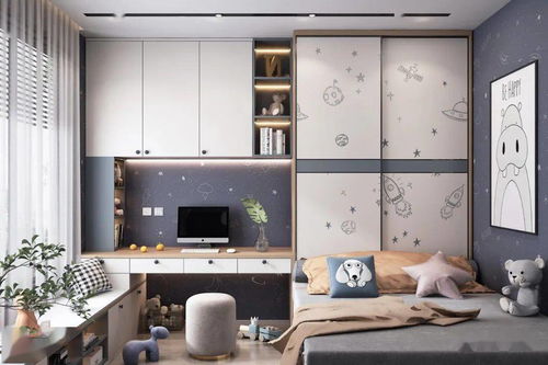 榻榻米与书桌的一体化设计 实用与美观的完美结合